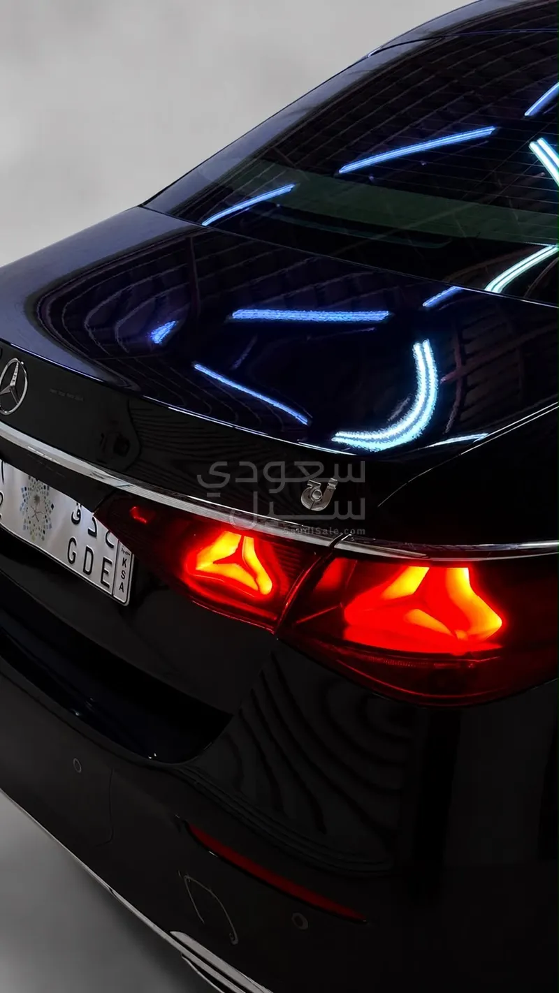 2024 مرسيدس - بنز إي 200