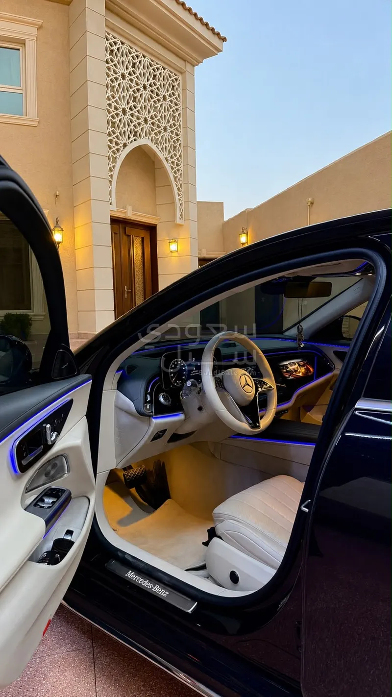 2024 مرسيدس - بنز إي 200