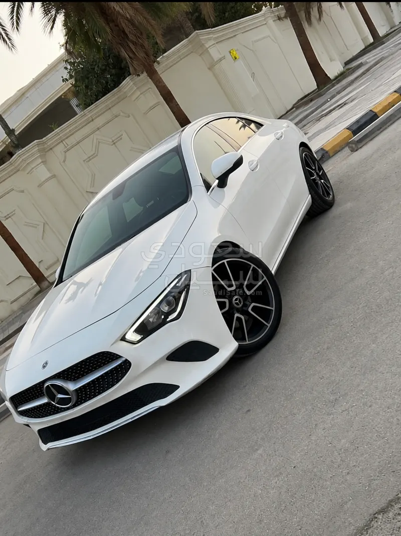2020 مرسيدس - بنز سي إل أي 200