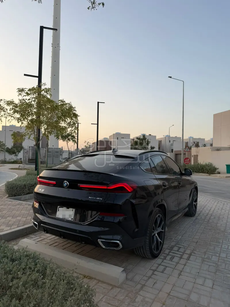 2023 بي ام دبليو الفئة اكس 6 إم كت