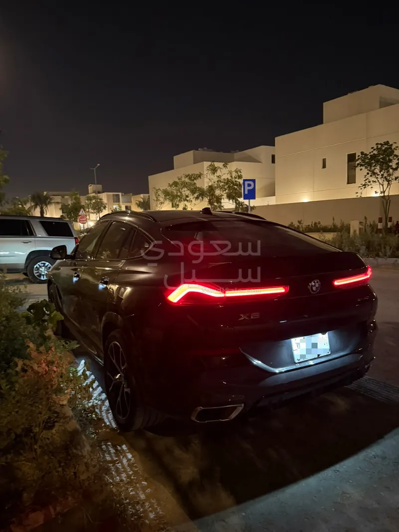 2023 بي ام دبليو الفئة اكس 6 إم كت
