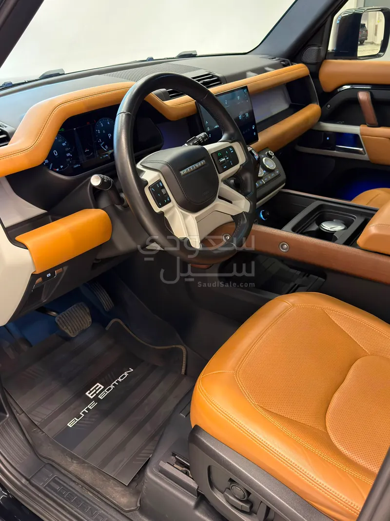 2024 لاند روفر ديفيندر 110 اتش اس اي
