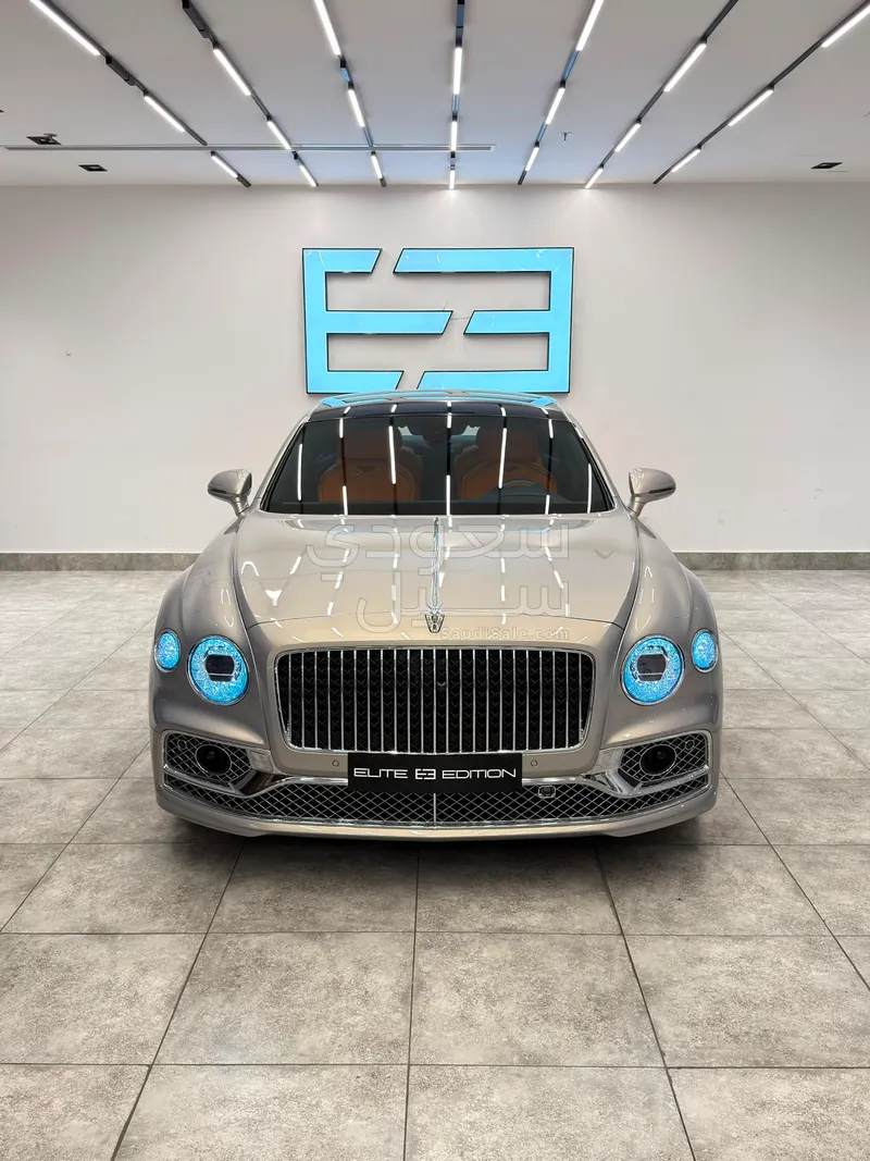 2022 بنتلي كونتيننتل فلاينج سبير
