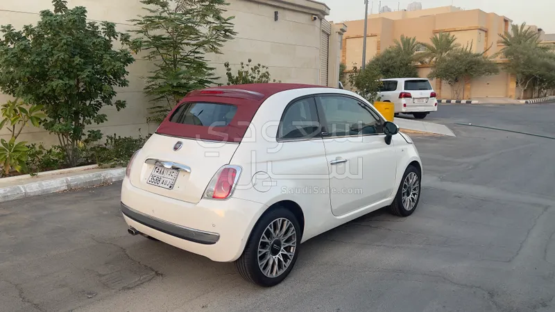 2015 فيات 500