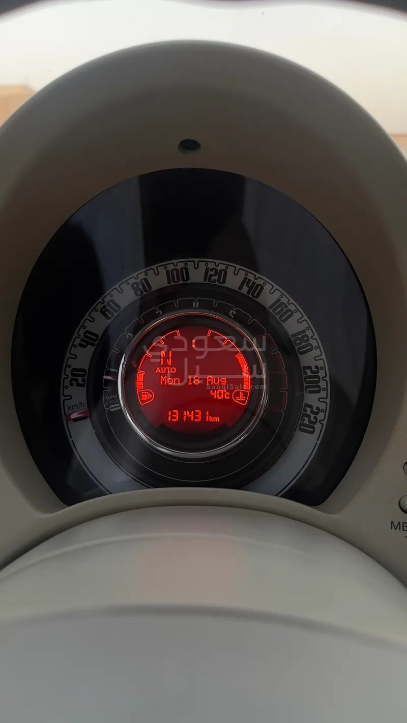 2015 فيات 500
