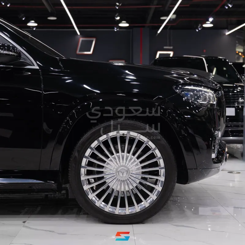 2021 مرسيدس - بنز جي إل إس 600 مايباخ