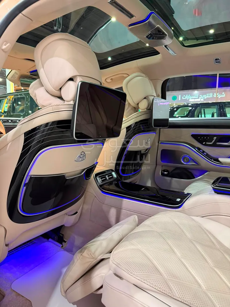 2022 مرسيدس - بنز إس 680 مايباخ