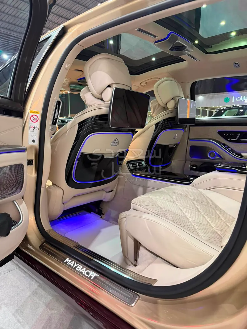 2022 مرسيدس - بنز إس 680 مايباخ