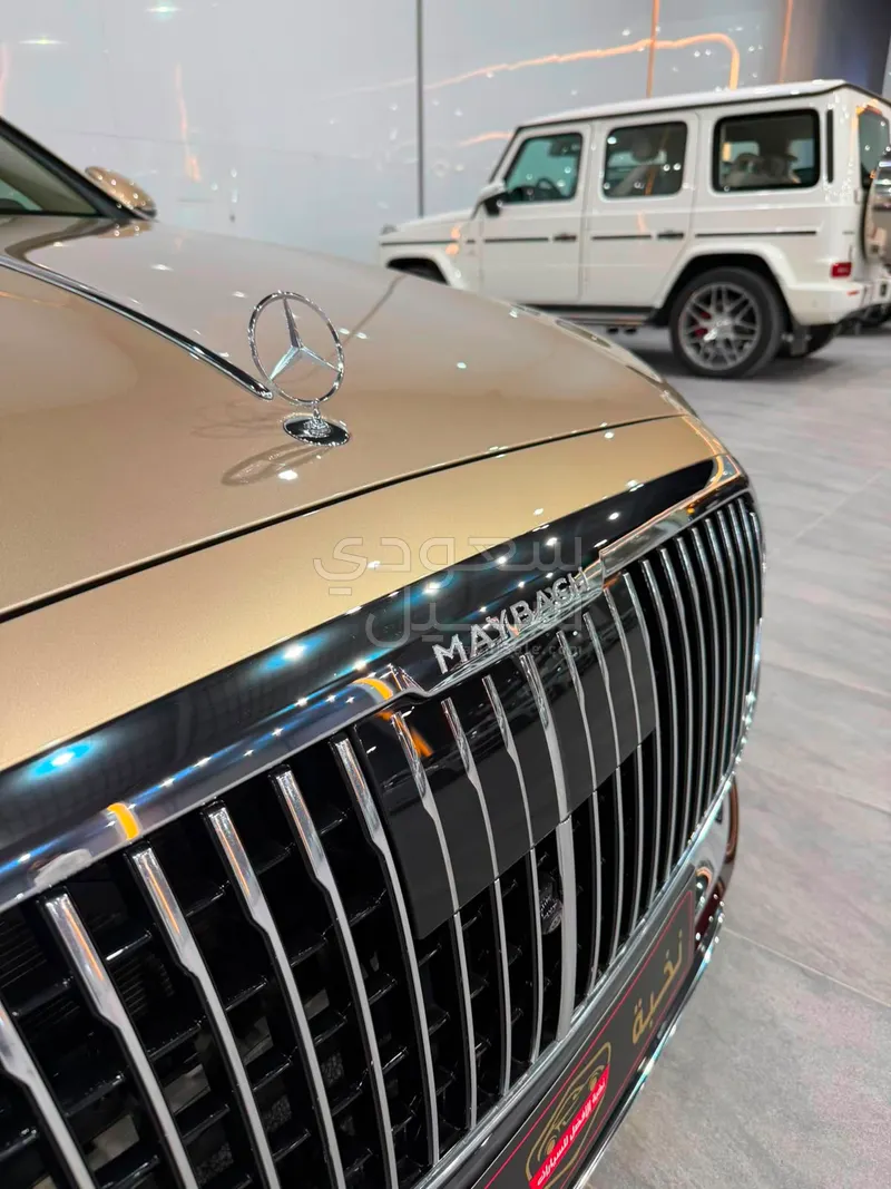 2022 مرسيدس - بنز إس 680 مايباخ