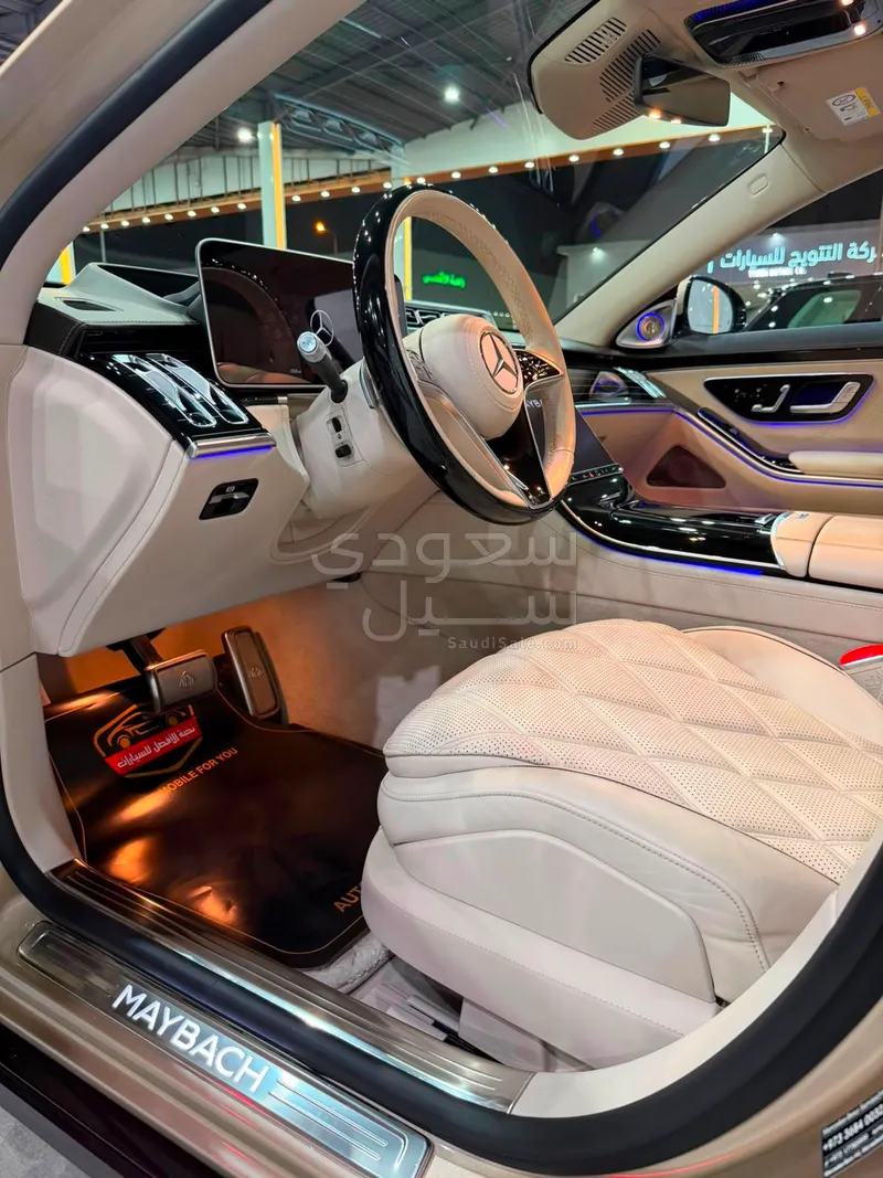 2022 مرسيدس - بنز إس 680 مايباخ