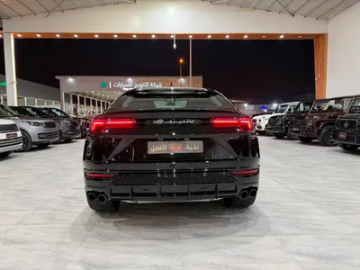 2021 لمبرجيني اوروس