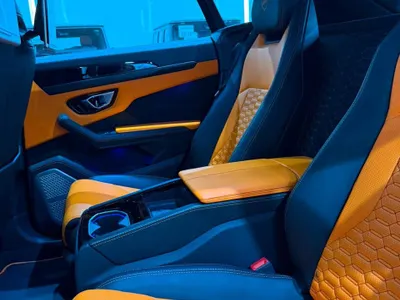 2021 لمبرجيني اوروس