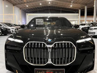 2024 بي ام دبليو الفئة السابعة 735أي