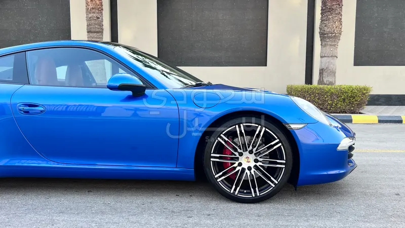 2016 بورش 911 كاريرا اس