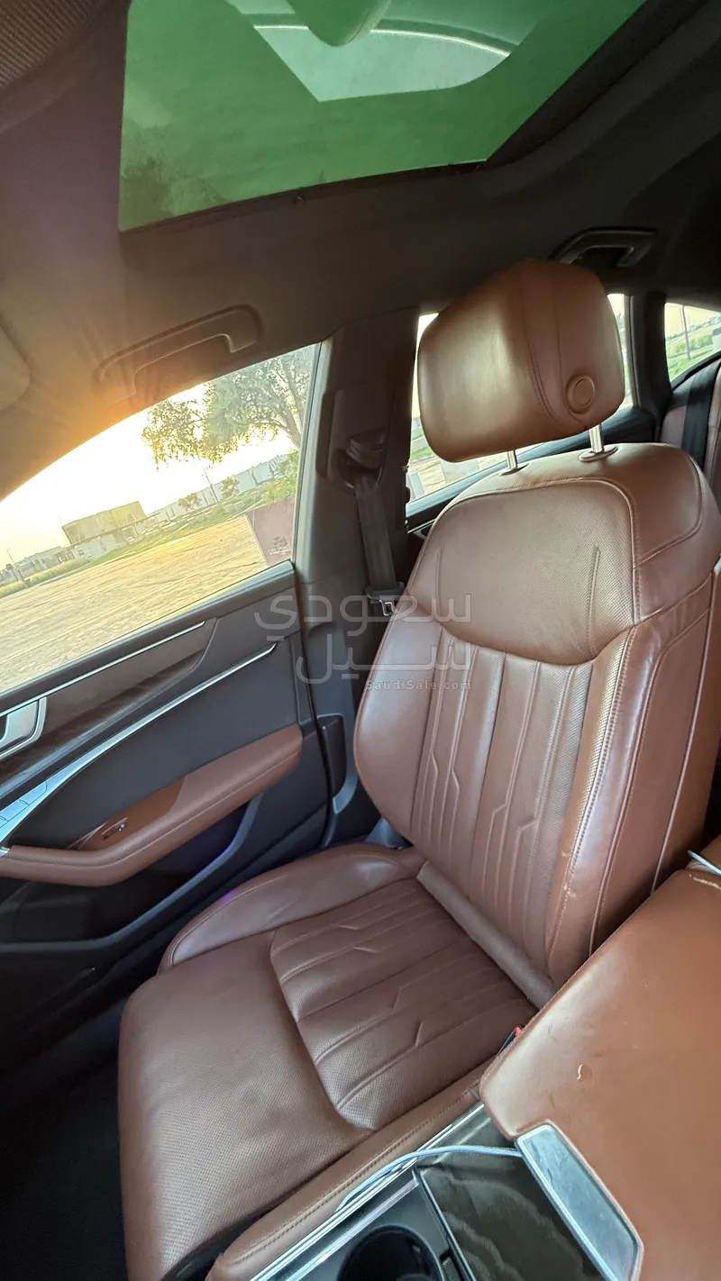 2019 اودي اي 7 55 تي اف اس اي