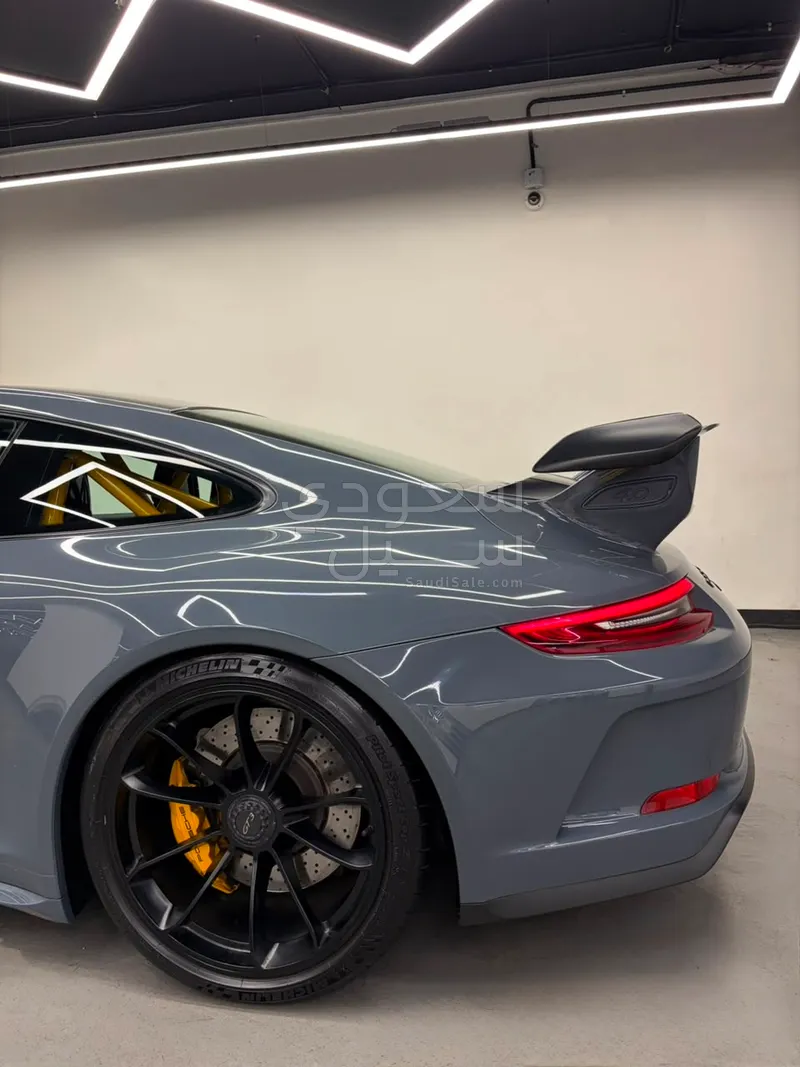 2018 بورش 911 جي تي 3