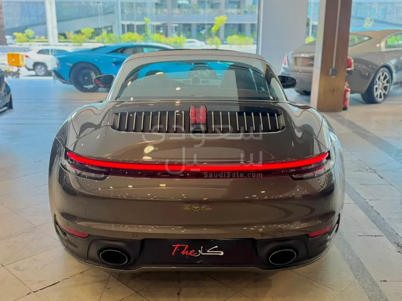 2021 بورش 911 تارجا4