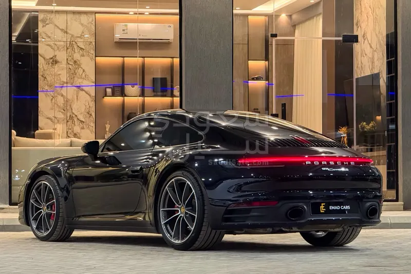 2024 بورش 911 كاريرا اس