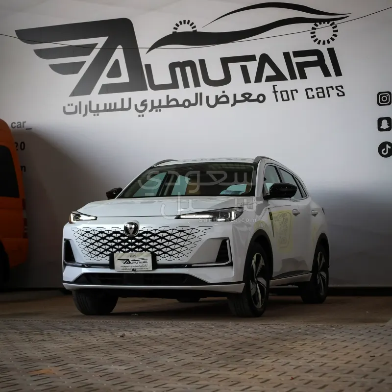 2025 شانجان يوني اس