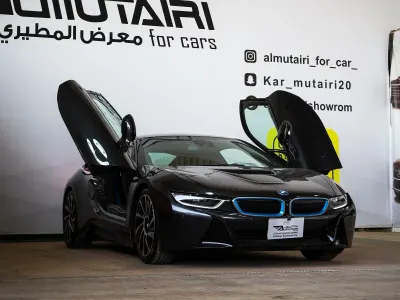2016 بي ام دبليو 8 أي
