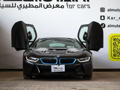 2016 بي ام دبليو 8 أي