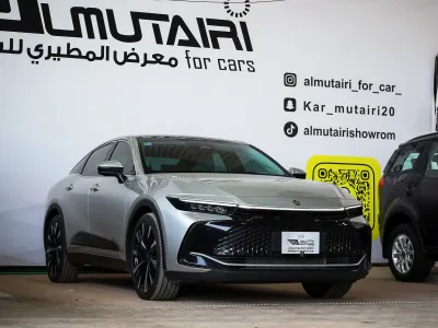 2023 تويوتا كراون