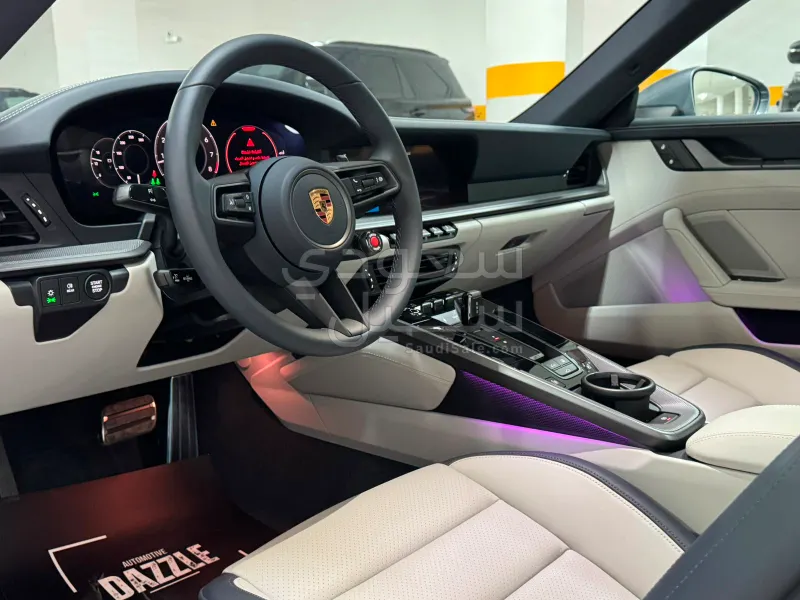 2026 بورش 911 كاريرا