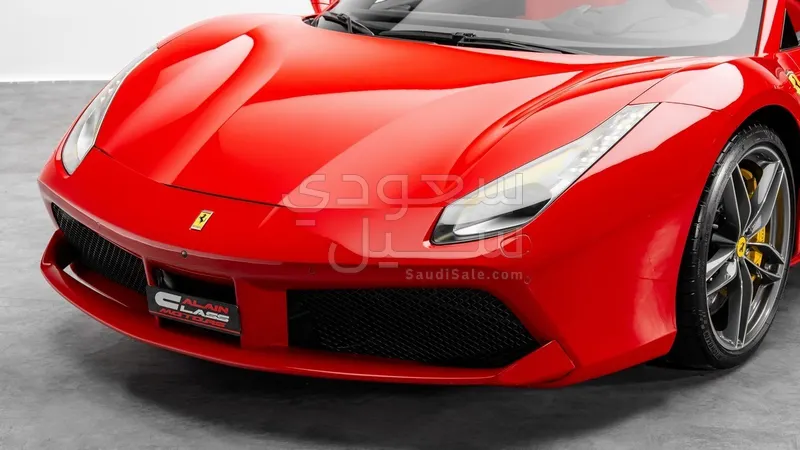 2018 فيراري 488