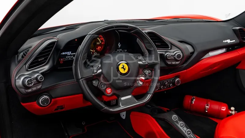2018 فيراري 488
