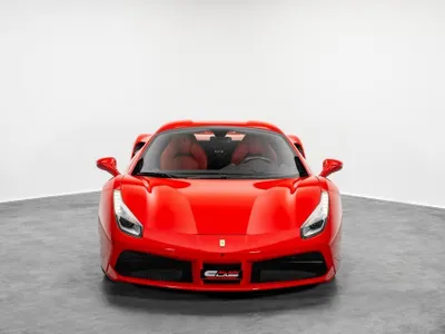 2018 فيراري 488