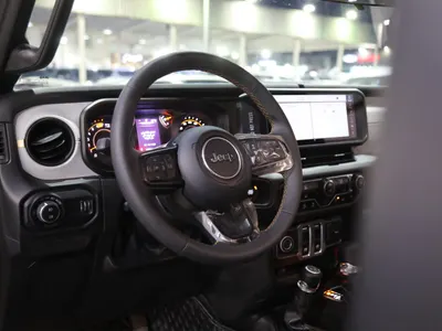 2024 جييب رانجلر سبورت