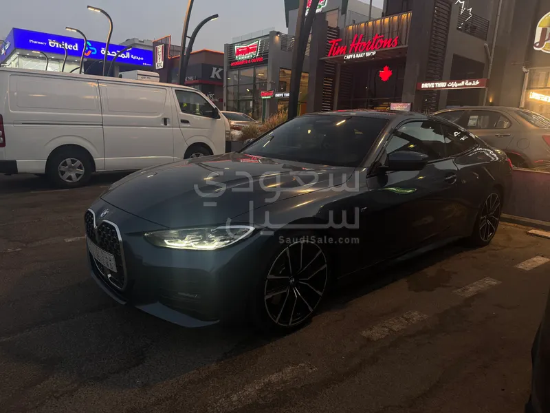 2021 بي ام دبليو الفئة الرابعة 430 أي