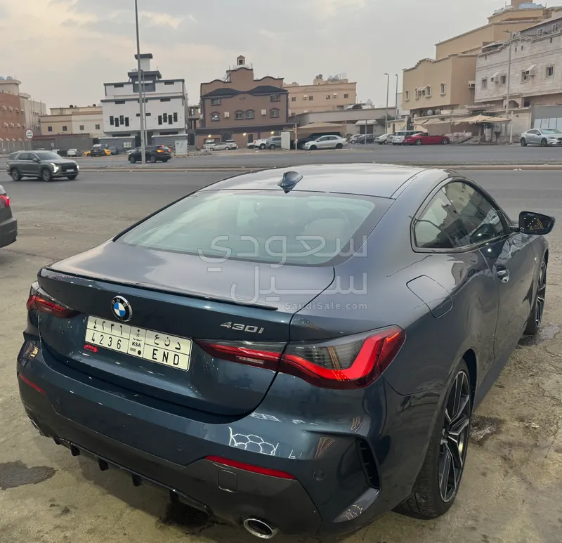 2021 بي ام دبليو الفئة الرابعة 430 أي