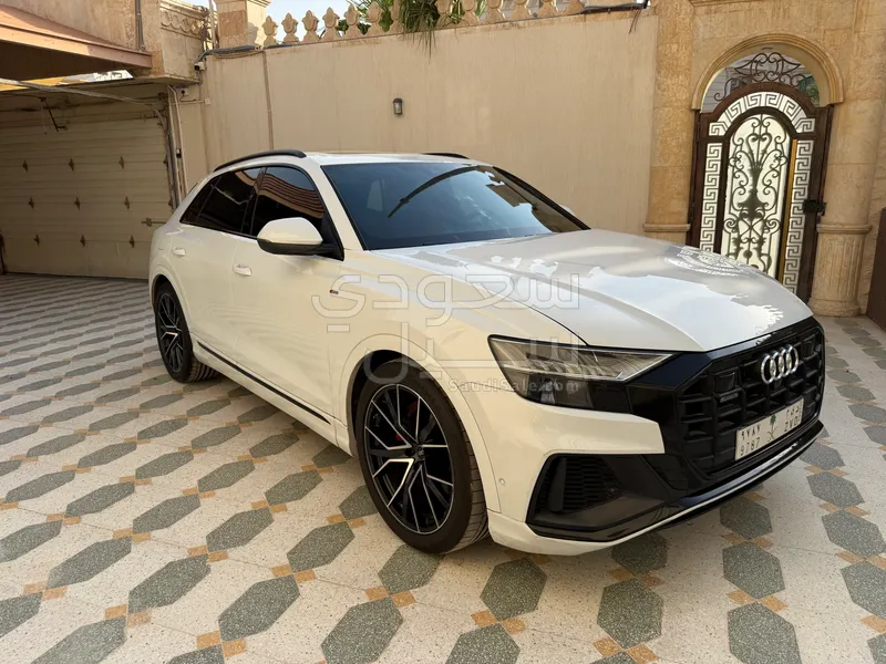 2022 اودي كيو 8 اس لاين