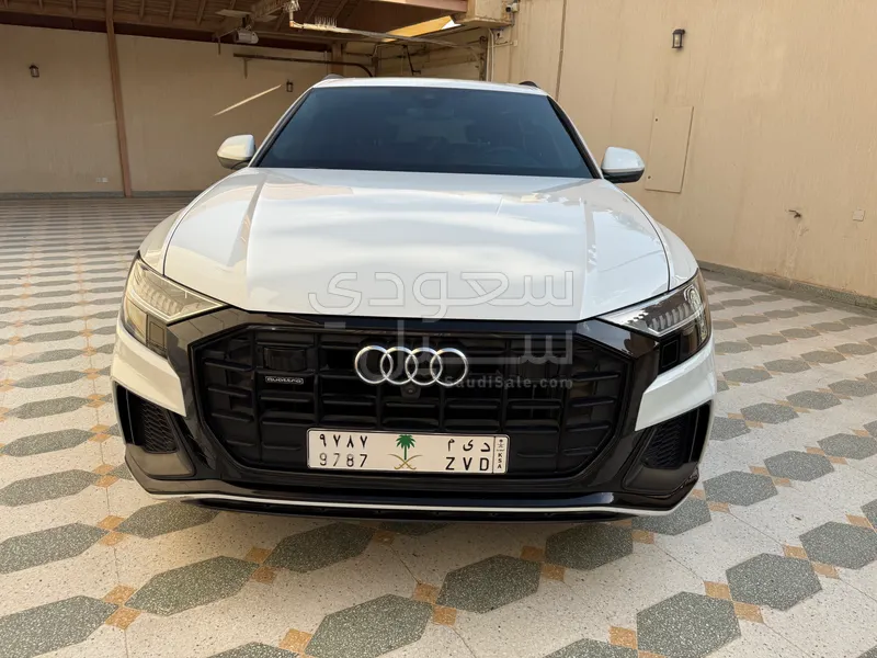 2022 اودي كيو 8 اس لاين