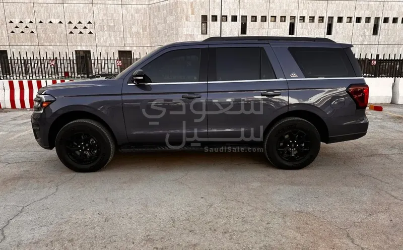 2022 فورد اكسبيديشن ليمتد