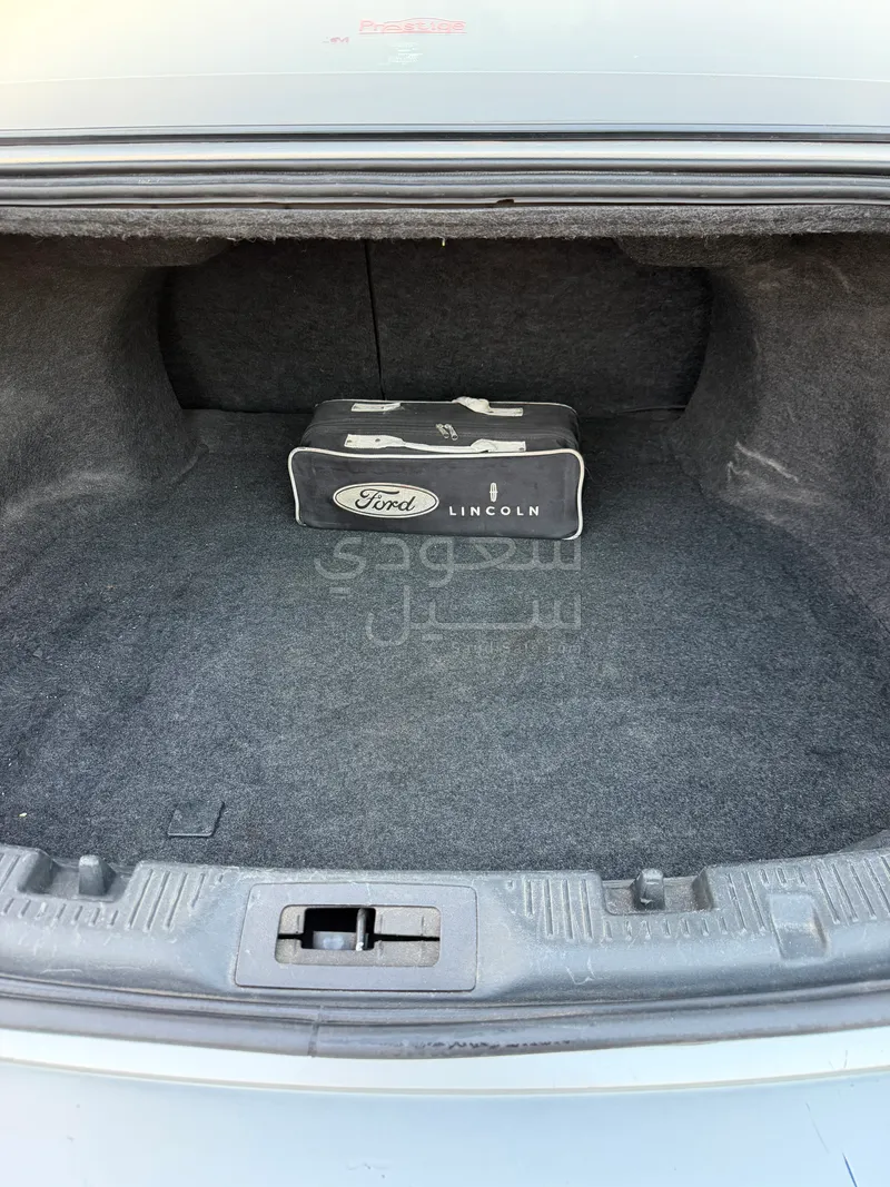 2013 فورد توروس إس إتش أو