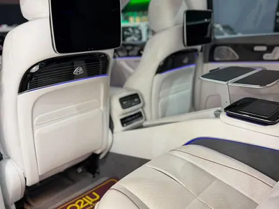 2022 مرسيدس - بنز جي إل إس 600 مايباخ