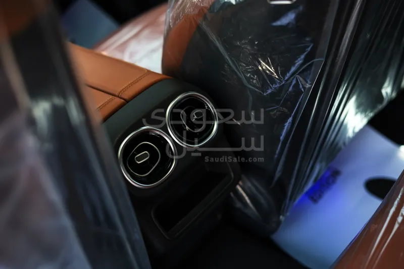 2026 مرسيدس - بنز جي إل سي 300