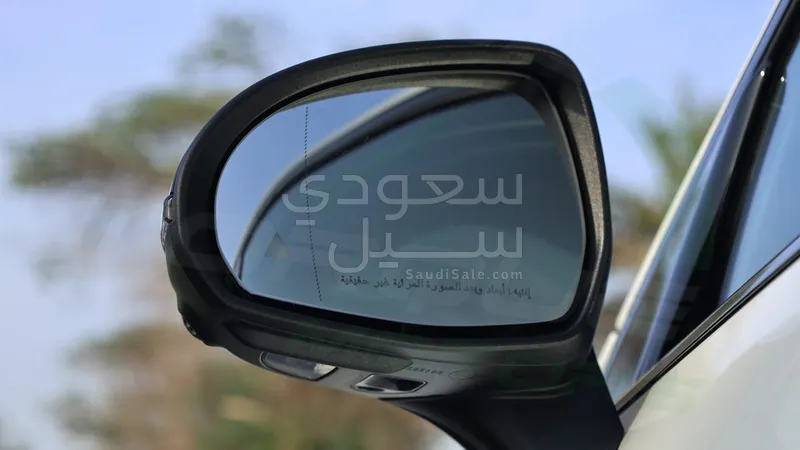 2026 مرسيدس - بنز جي إل سي 200 اي ام جي