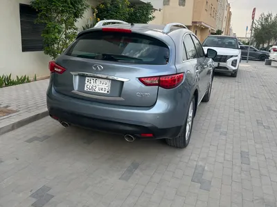 2019 انفينيتي كيو اكس 70