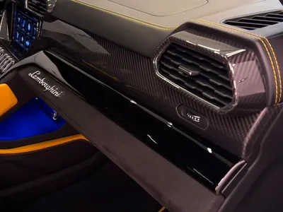 2022 لمبرجيني اوروس