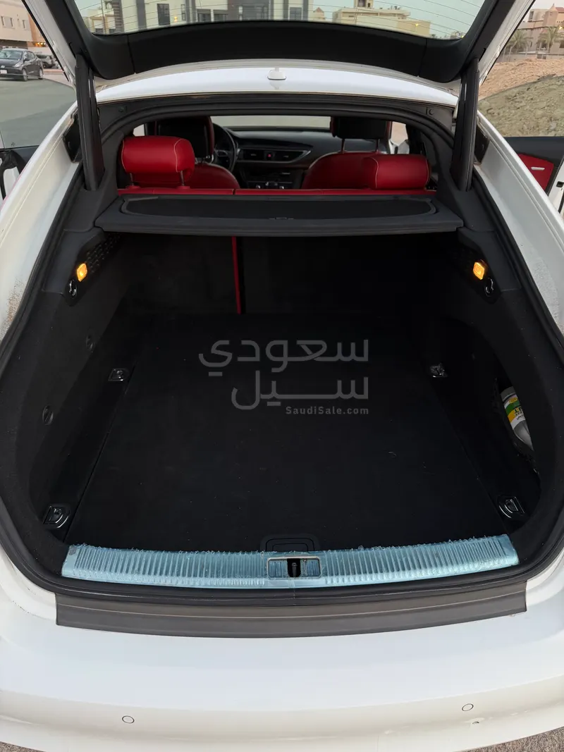 2015 اودي اي 7 50 تي اف اس اي