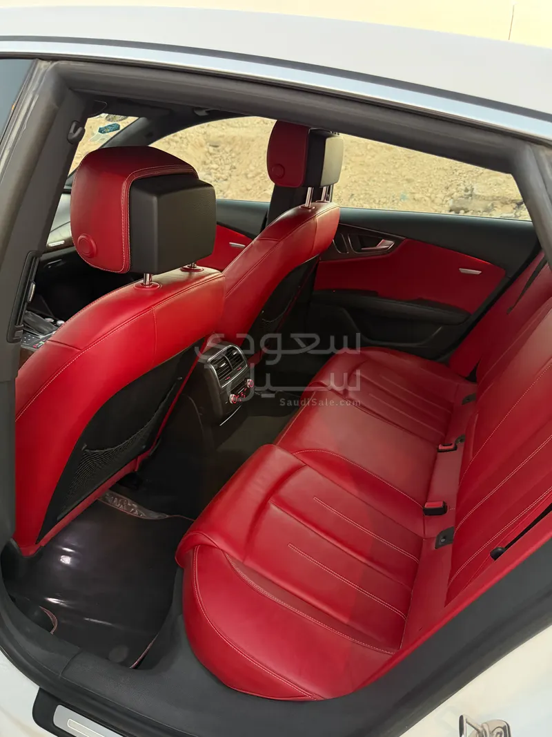 2015 اودي اي 7 50 تي اف اس اي