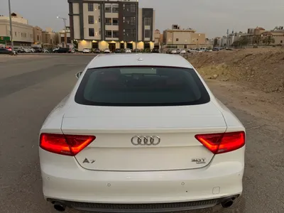 2015 اودي اي 7 50 تي اف اس اي