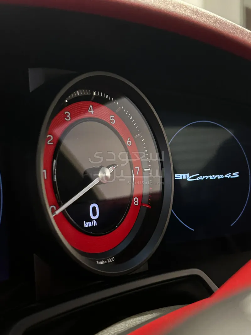 2024 بورش 911 كاريرا 4 اس