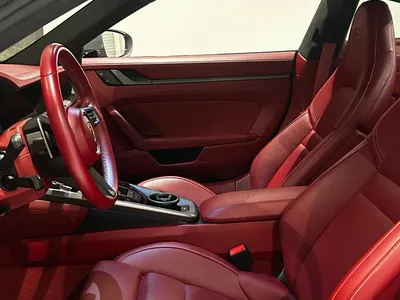 2024 بورش 911 كاريرا 4 اس