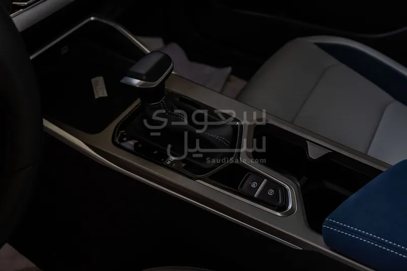 2024 جيلي امجراند