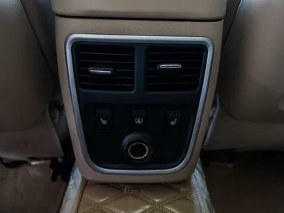 2012 كرايسلر 300 سي