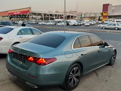 2025 مرسيدس - بنز إي 220